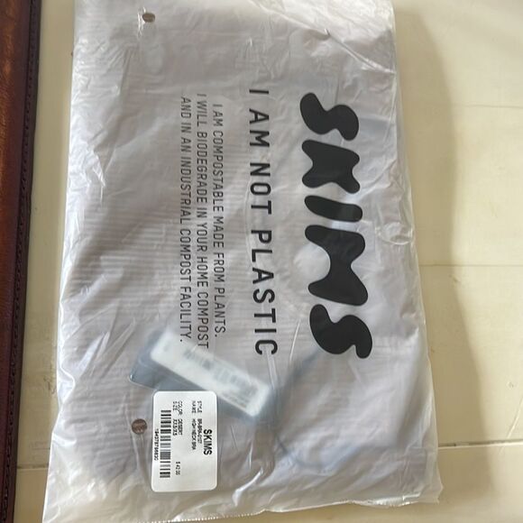 Skims STRETCH RIB‎ HIGH NECK BRA in dessert XXS/XS NWT - Picture 3 of 3